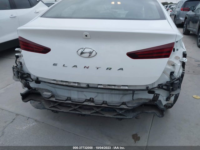 Hyundai ELANTRA SEL 2020 5NPD84LF8LH628008 Image 12