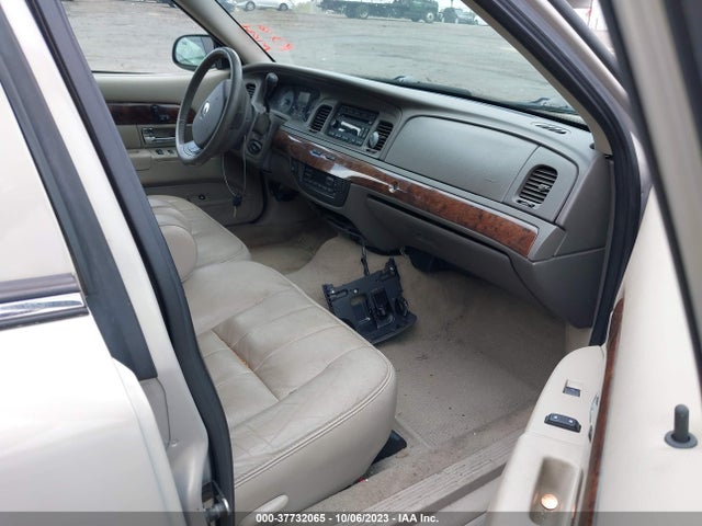 2009 MERCURY GRAND MARQUIS LS VIN: 2MEHM75V49X622019