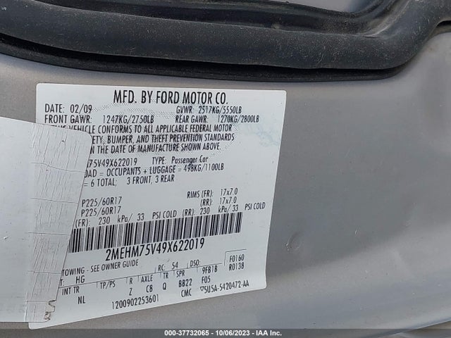 2009 MERCURY GRAND MARQUIS LS VIN: 2MEHM75V49X622019