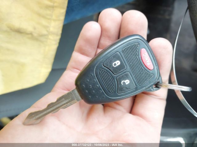 1C4NJDBB3ED605588 Jeep Compass Sport