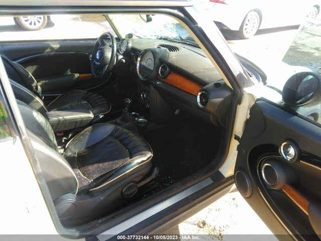 2012 MINI COOPER HARDTOP WMWSU3C52CT264116 Photo 4