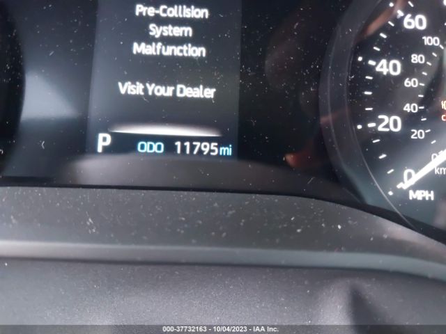 5TDYRKEC0NS088463 Toyota SIENNA XLE