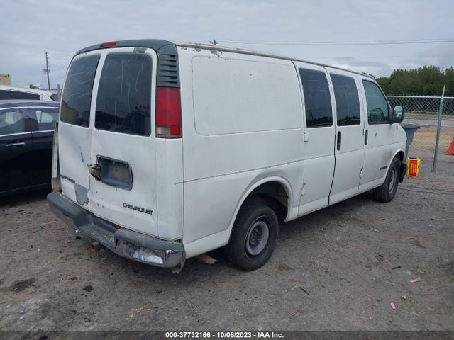 2000 CHEVROLET EXPRESS CARGO VAN VIN: 1GCFG25R3Y1264568