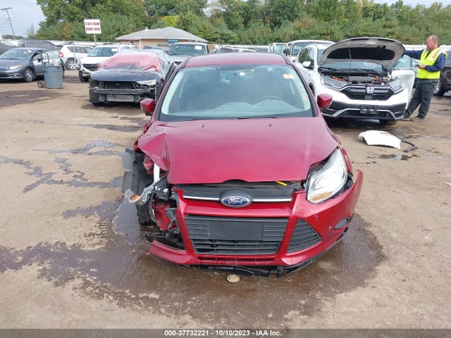 Ford FOCUS SE 2014 1FADP3F28EL105629 Image 12