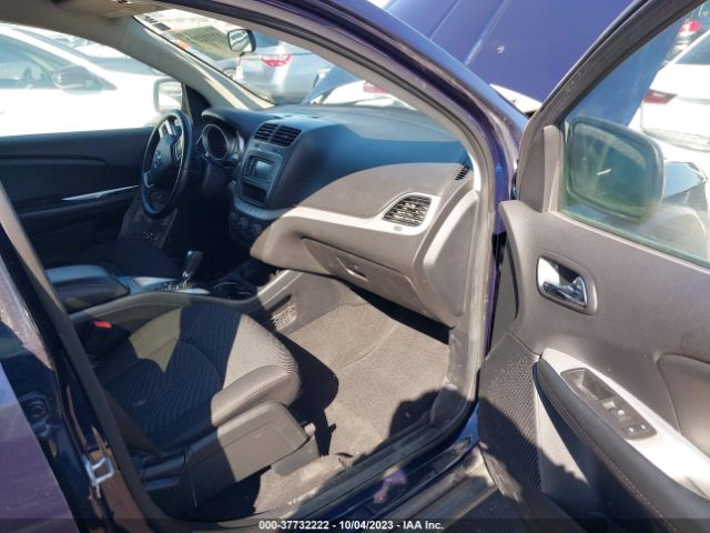 3C4PDCBG4JT195507 Dodge Journey Sxt