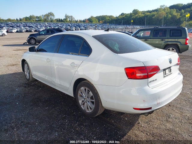 3VWD07AJ1FM322330 Volkswagen Jetta Sedan 1.8t Se W/connectivity