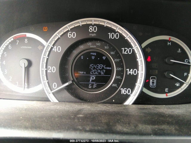 2013 HONDA ACCORD SDN LX VIN: 1HGCR2F31DA265043