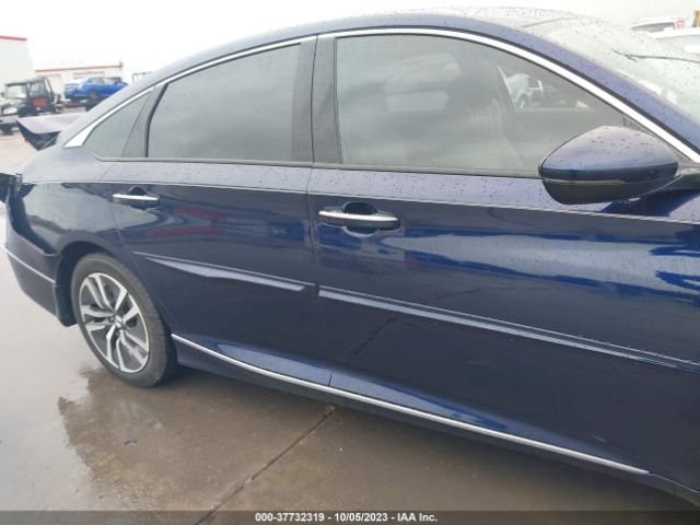 1HGCV3F99KA005640 Honda Accord Hybrid Touring