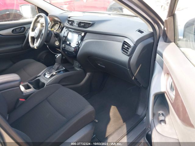 JN1BJ1AVXMW560233 Nissan Rogue Sport S