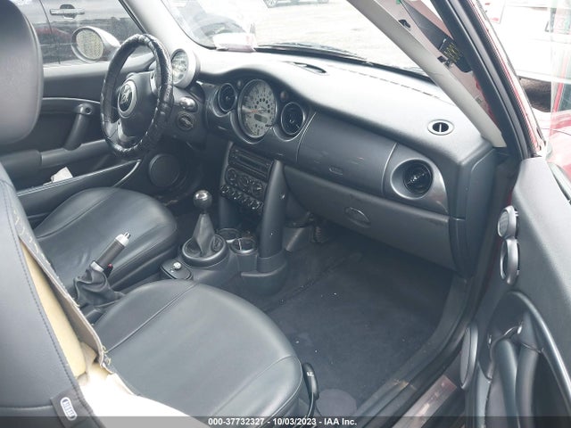 2003 MINI COOPER HARDTOP WMWRC33403TC45379 Photo 4