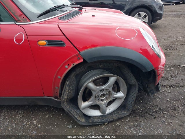 2003 MINI COOPER HARDTOP WMWRC33403TC45379 Photo 5