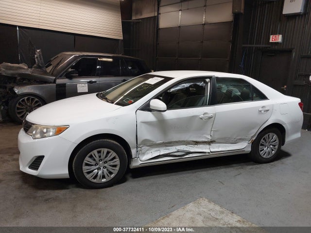 Toyota CAMRY LE 2014 4T4BF1FK8ER348961 Image 14