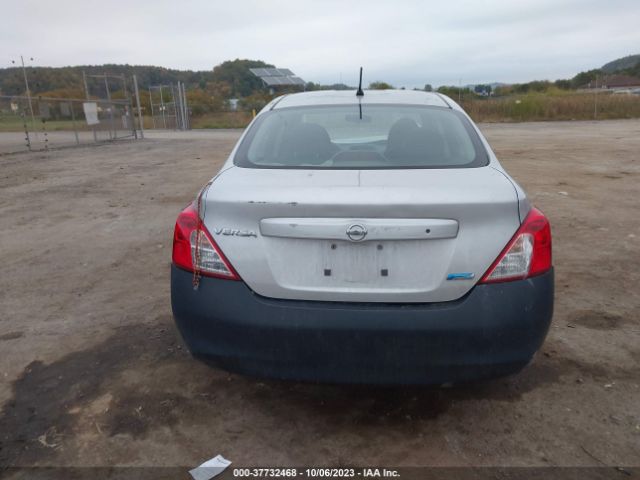 3N1CN7AP8EL852175 Nissan Versa 1.6 S