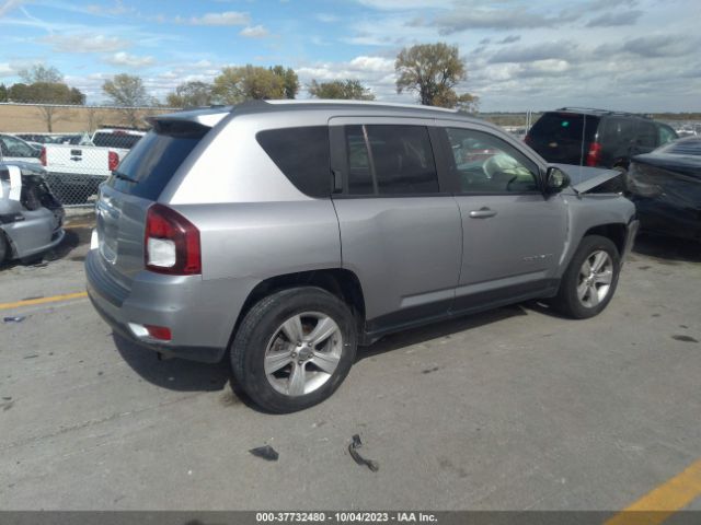 1C4NJDBB8GD723588 Jeep Compass Sport