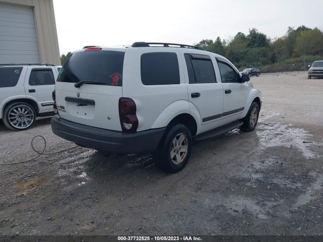 2006 DODGE DURANGO SXT VIN: 1D4HB38N66F118822