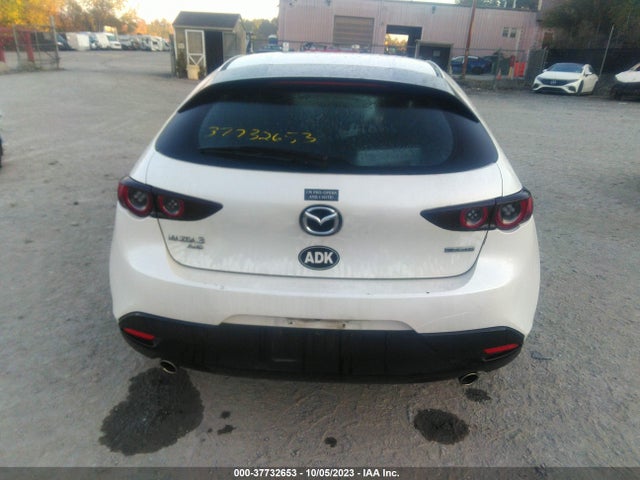 2021 MAZDA MAZDA3 HATCHBACK SELECT VIN: JM1BPBKL7M1327857