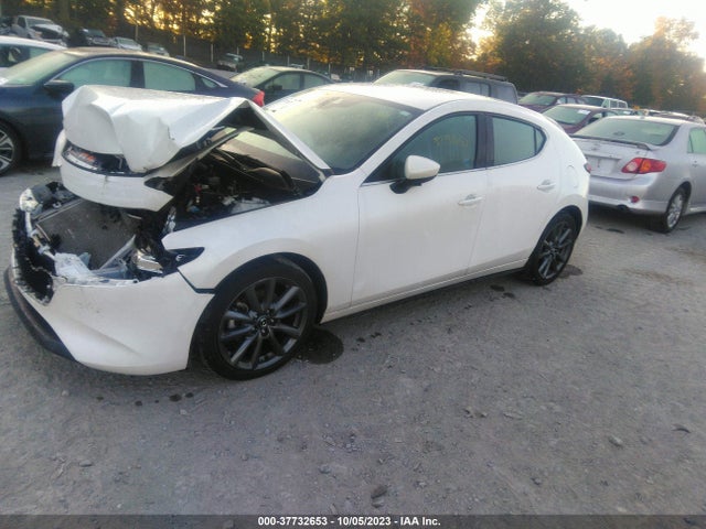 2021 MAZDA MAZDA3 HATCHBACK SELECT VIN: JM1BPBKL7M1327857