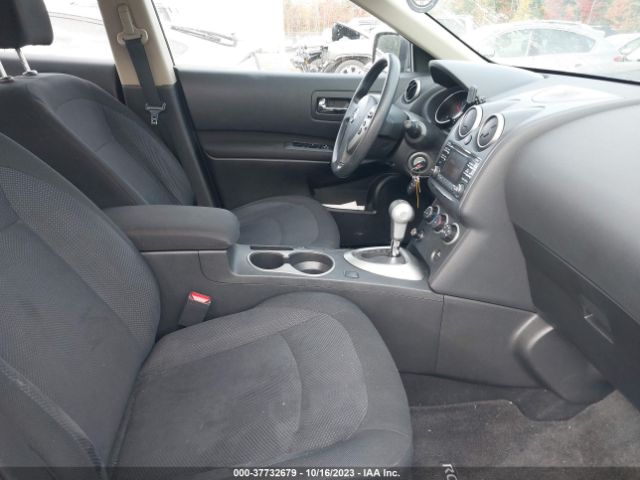 JN8AS5MV2EW201392 Nissan Rogue Select S