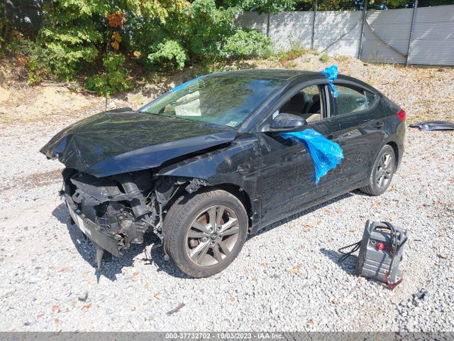 2018 HYUNDAI ELANTRA SEL VIN: 5NPD84LFXJH243353