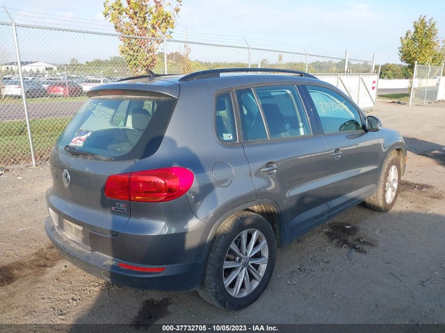 WVGBV7AX1JK004414 Volkswagen TIGUAN LIMITED