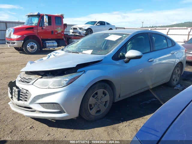 2018 CHEVROLET CRUZE LS VIN: 1G1BC5SM0J7137129