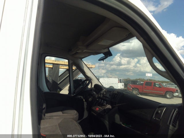RAM Promaster Cargo Van 2018 3C6TRVDG7JE120126 Image 5