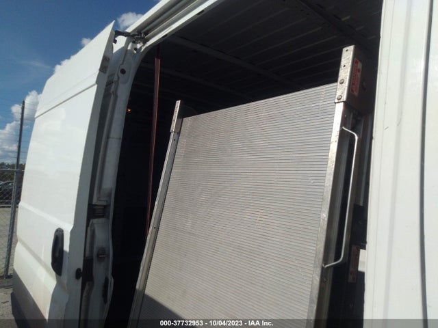 RAM Promaster Cargo Van 2018 3C6TRVDG7JE120126 Image 8