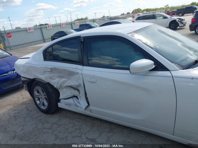 2C3CDXBG5KH572091 Dodge Charger Sxt