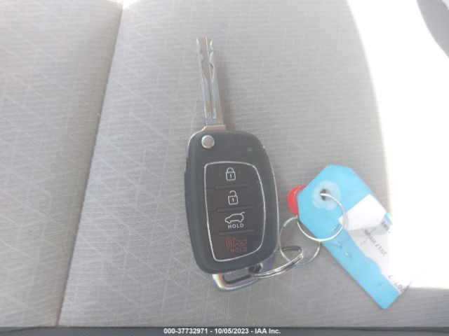 2017 HYUNDAI TUCSON KM8J23A45HU395973 Photo 10