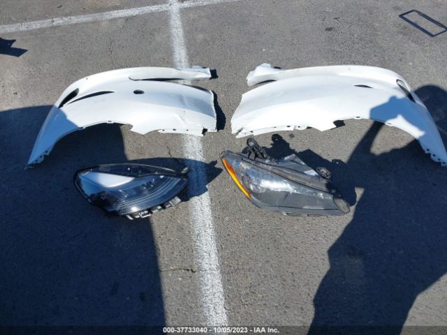 5YJ3E1EA8PF616336 Tesla MODEL 3