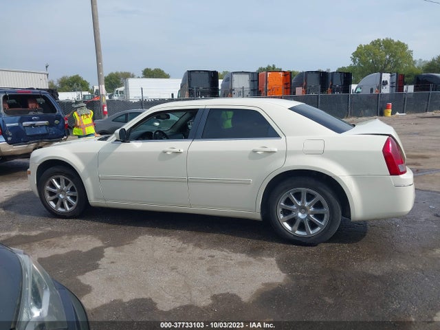 2007 CHRYSLER 300 LIMITED VIN: 2C3KA53GX7H772267
