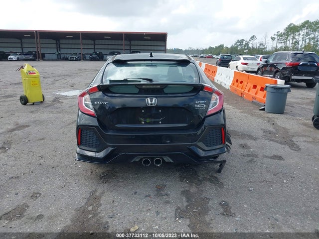 Honda Civic Hatchback Sport 2018 SHHFK7H49JU229685 Image 16