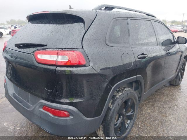 1C4PJMCB6GW231069 Jeep Cherokee Altitude