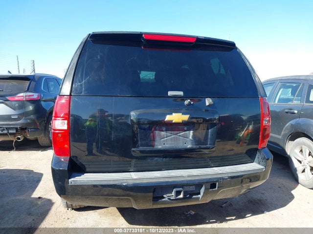 Chevrolet Tahoe Commercial 2014 1GNLC2E05ER223573 Image 16