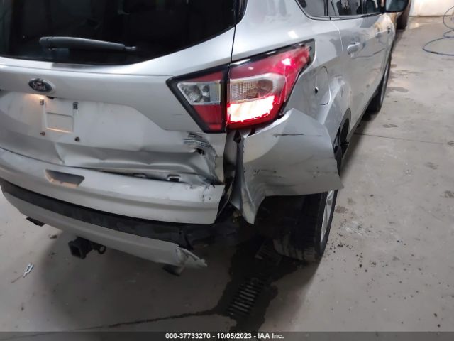 1FMCU9GDXJUA85580 Ford ESCAPE SE