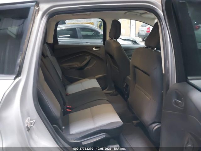 1FMCU9GDXJUA85580 Ford ESCAPE SE