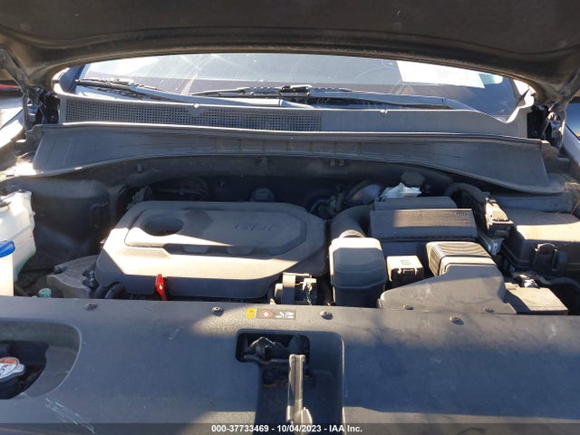 2016 KIA SORENTO LX VIN: 5XYPG4A33GG035937