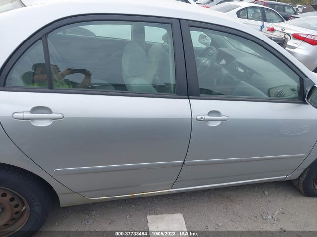 2008 TOYOTA COROLLA CE/S/LE VIN: 2T1BR32E58C922483