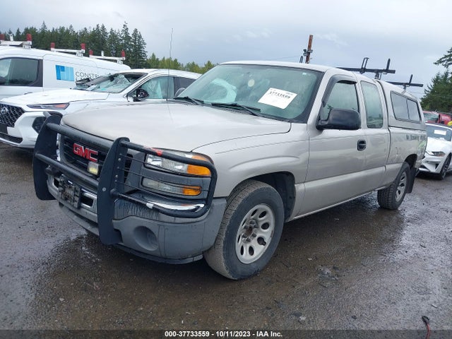 2005 GMC SIERRA 1500 WORK TRUCK VIN: 1GTEC19X75Z358234