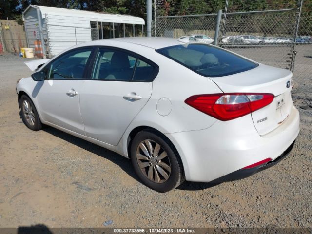 KNAFX4A65E5240880 KIA FORTE LX
