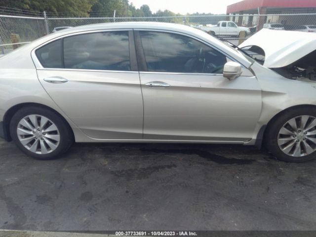 1HGCR2F70FA194486 Honda Accord Sedan Ex
