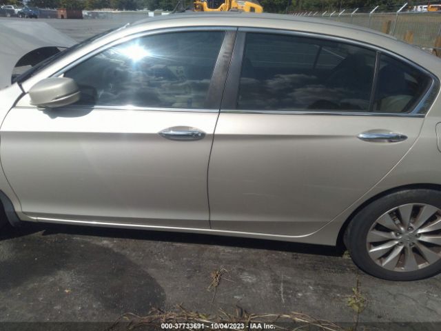 1HGCR2F70FA194486 Honda Accord Sedan Ex