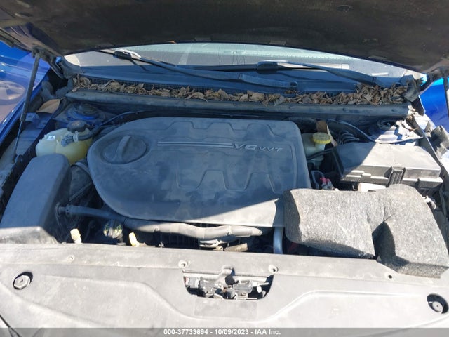 Chrysler 200 C 2015 1C3CCCCG3FN519512 Image 10