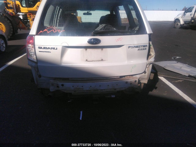 2011 SUBARU FORESTER 2.5X VIN: JF2SHABC9BH742868