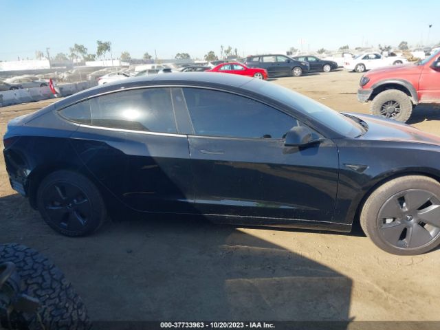 5YJ3E1EA9NF360690 Tesla Model 3 Rear-wheel Drive