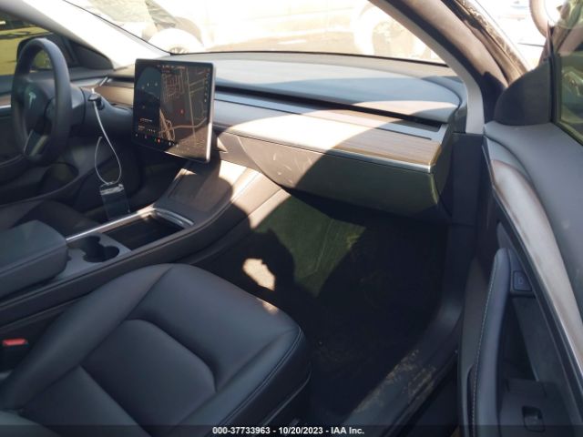 5YJ3E1EA9NF360690 Tesla Model 3 Rear-wheel Drive