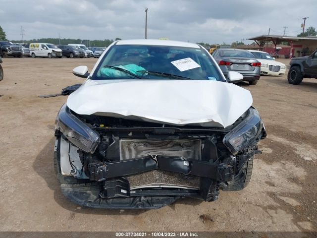 3KPF24AD4NE452187 KIA Forte Lxs