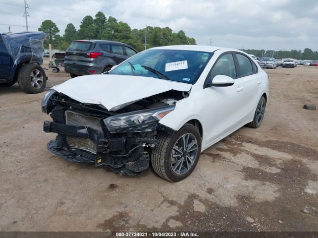 3KPF24AD4NE452187 KIA Forte Lxs