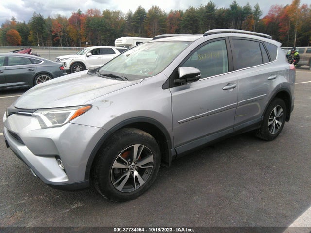 Toyota Rav4 Xle 2018 2T3RFREV1JW712156 Image 2