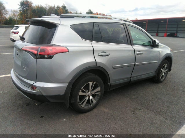 Toyota Rav4 Xle 2018 2T3RFREV1JW712156 Image 4